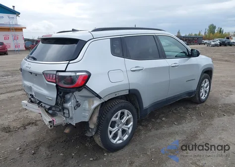 2024 Jeep Compass Latitude 4X4 из США, поврежденный, VIN 3C4NJDBN0RT117919